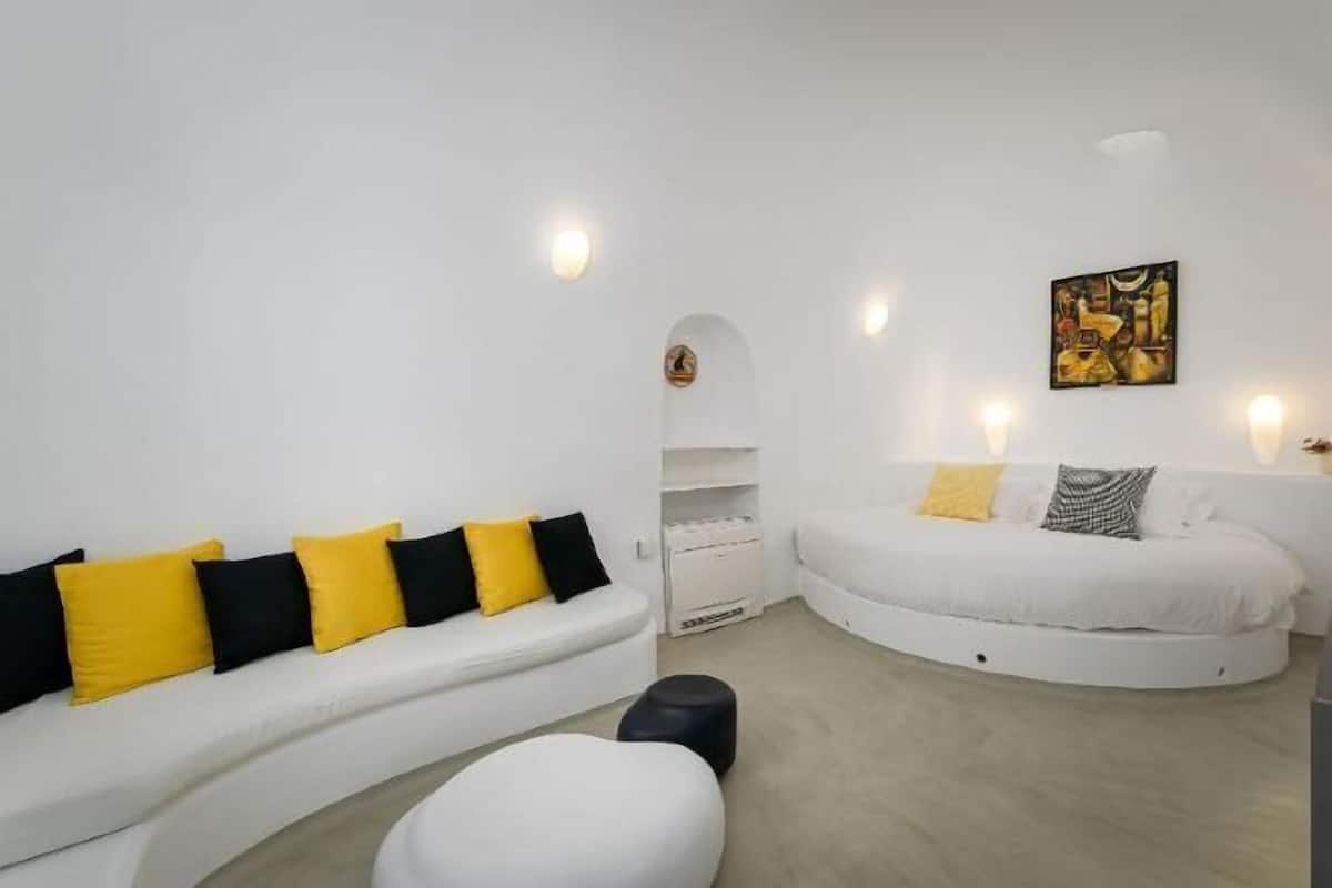 高級寝具、ピロートップベッド、ミニバー、セーフティボックス (室内)