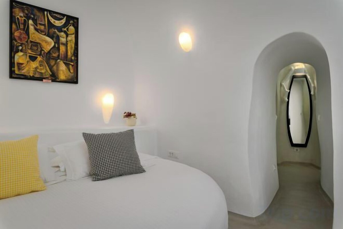 Ropa de cama de alta calidad, colchones con acolchado adicional, minibar