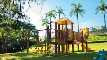 Children’s play area – outdoor