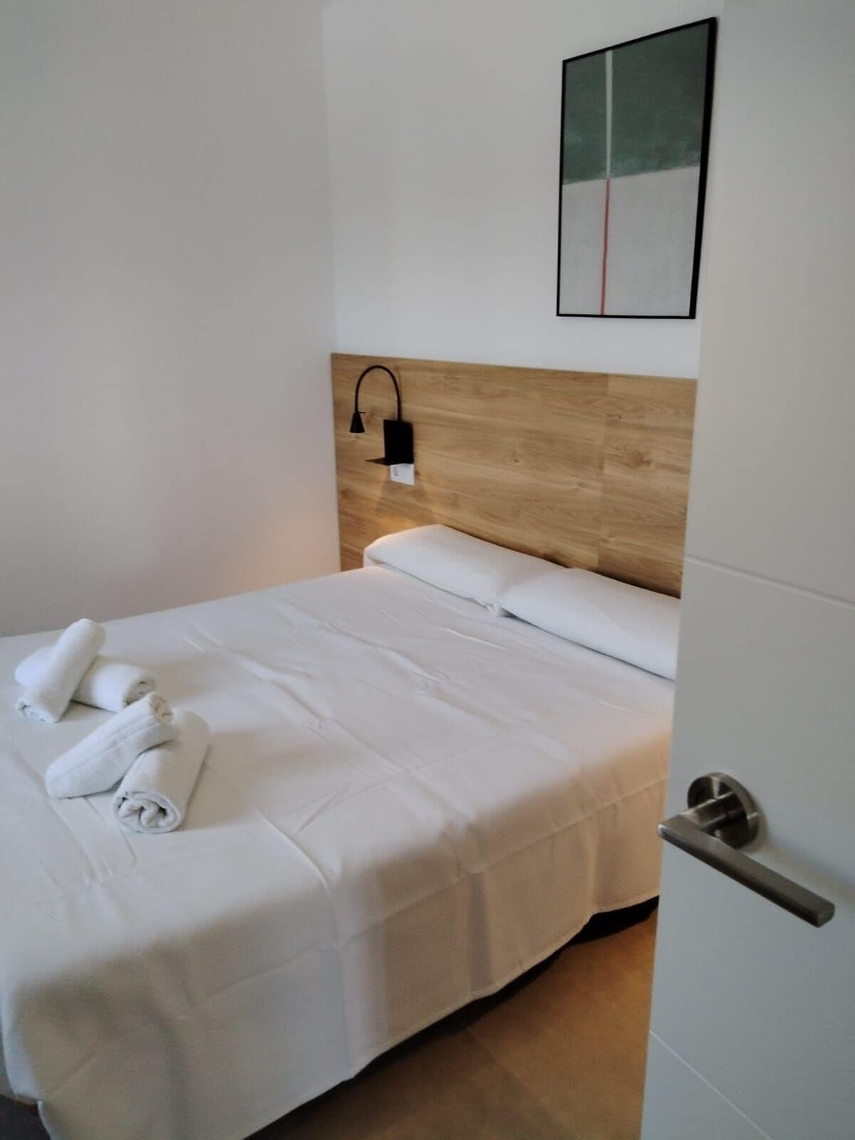 Apartamento, 1 cama de matrimonio con sofá cama | 1 dormitorio, cortinas opacas, wifi gratis y ropa de cama