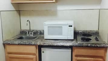 Fridge, microwave