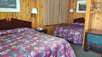 Rum - 2 queensize-sängar - icke-rökare | Minibar, strykjärn/strykbräda, gratis wi-fi och sängkläder
