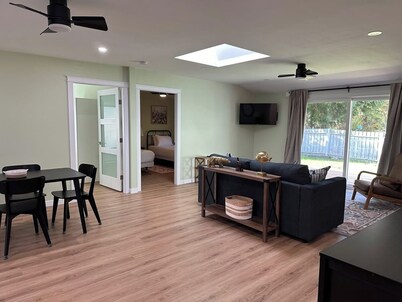 Cedar Grove Motel and Cabins