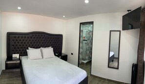 Habitació doble estàndard, bany privat | Wifi gratuïta i roba de llit