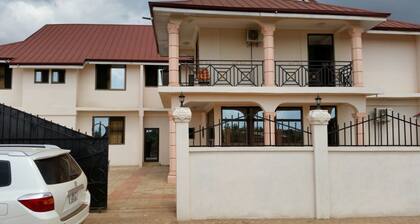 Moonlite Hotel Sunyani Airport