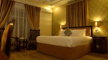 Literie de qualité supérieure, surmatelas, minibar