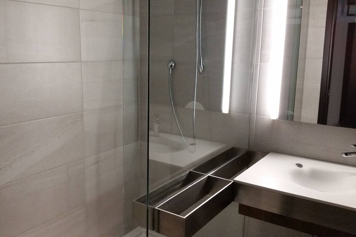 free toiletries, hair dryer, towels