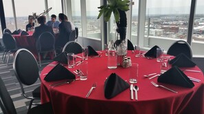 Daily continental breakfast (CAD 12.95 per person) - Grand Times Hotel Drummondville (Drummondville)