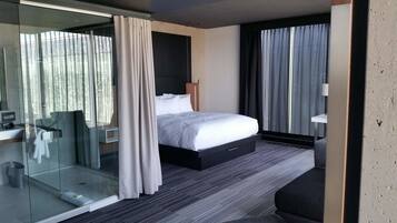 Superior-Suite, 1 King-Bett, Stadtblick | 1 Schlafzimmer, Bettwäsche aus ägyptischer Baumwolle