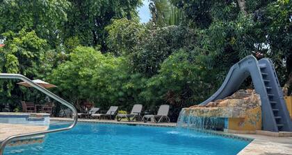 Caribbean Shores Bed & Breakfast