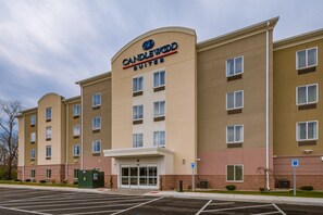 Exterior - Candlewood Suites Mishawaka North by IHG (Mishawaka)