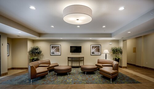 Candlewood Suites Lakeville I-35 by IHG