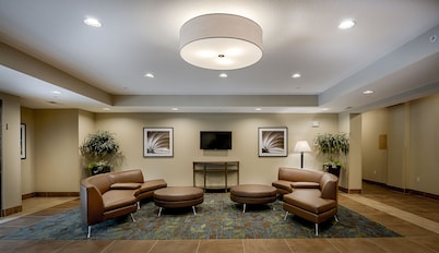 Candlewood Suites Lakeville I-35 by IHG