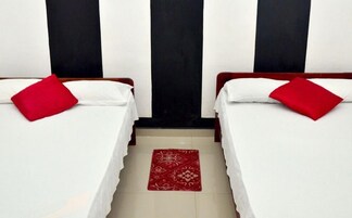 8 habitaciones y ropa de cama 