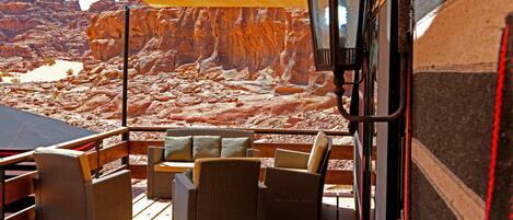 Family Tent | Balcony