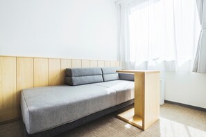Chambre supérieure avec lits jumeaux, 2 lits jumeaux, non-fumeur, salle de bain privée | Accès au Wi-Fi (inclus), literie fournie