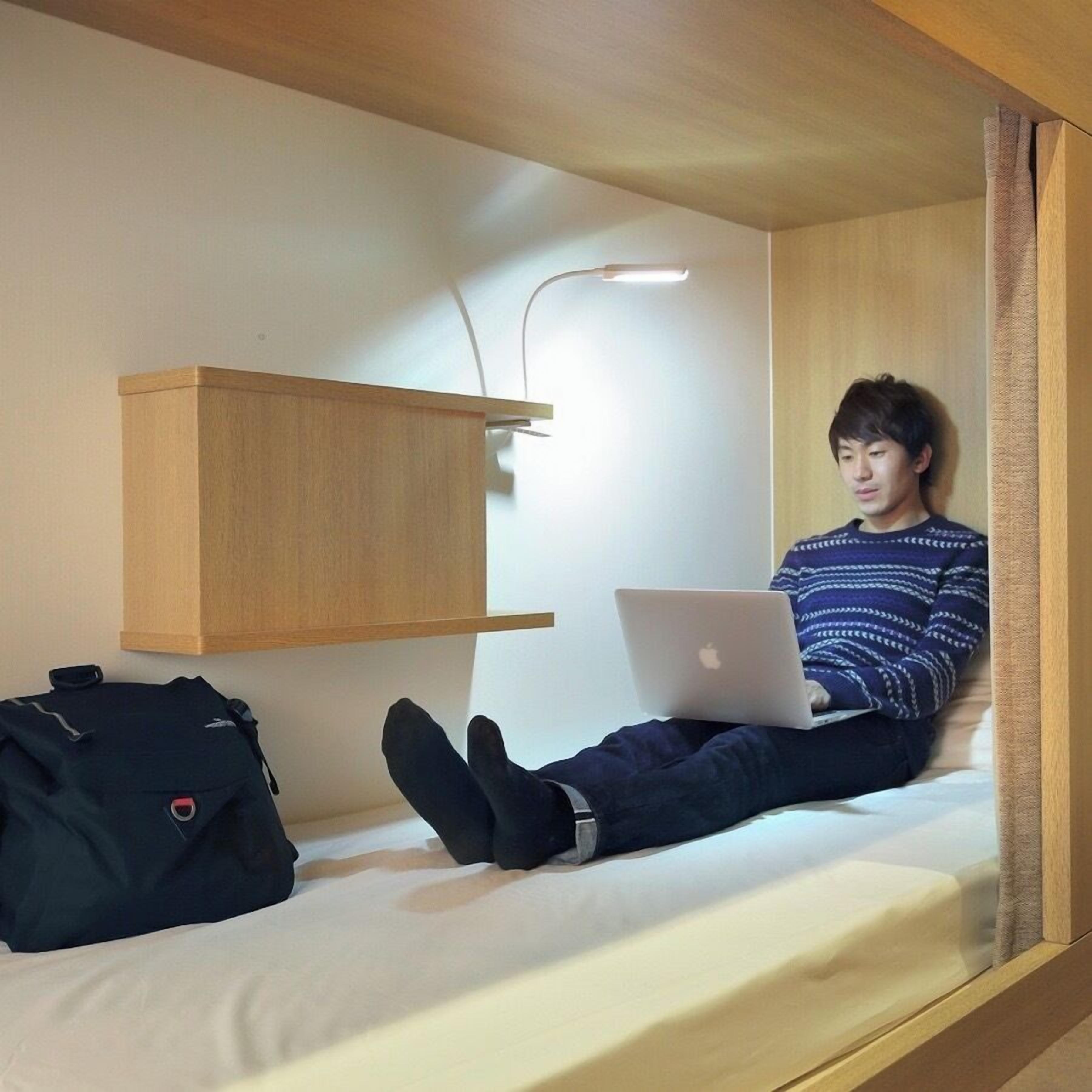무료 WiFi, 침대 시트