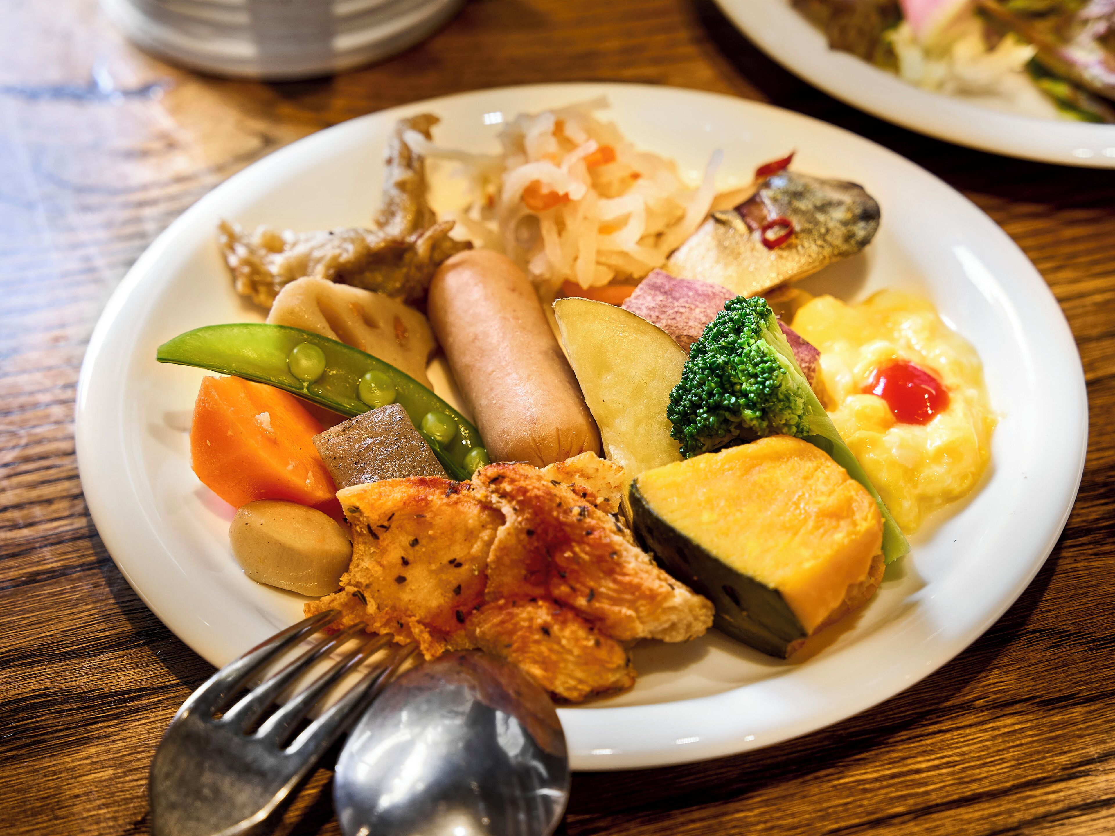 Sarapan prasmanan