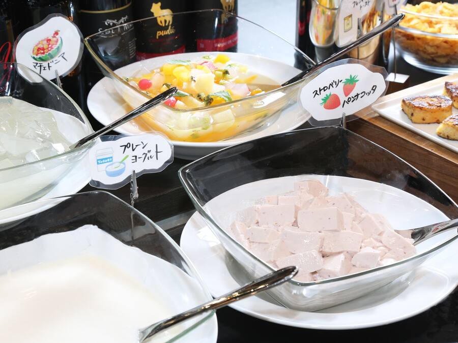Makanan dan minuman