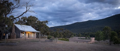 Fasade – kveld/natt