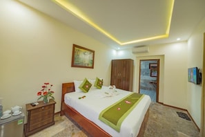 1 bedroom, minibar, in-room safe, desk