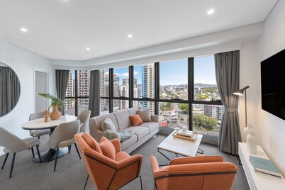 Meriton Suites Adelaide Street, Brisbane