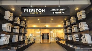 Mặt tiền nơi lưu trú