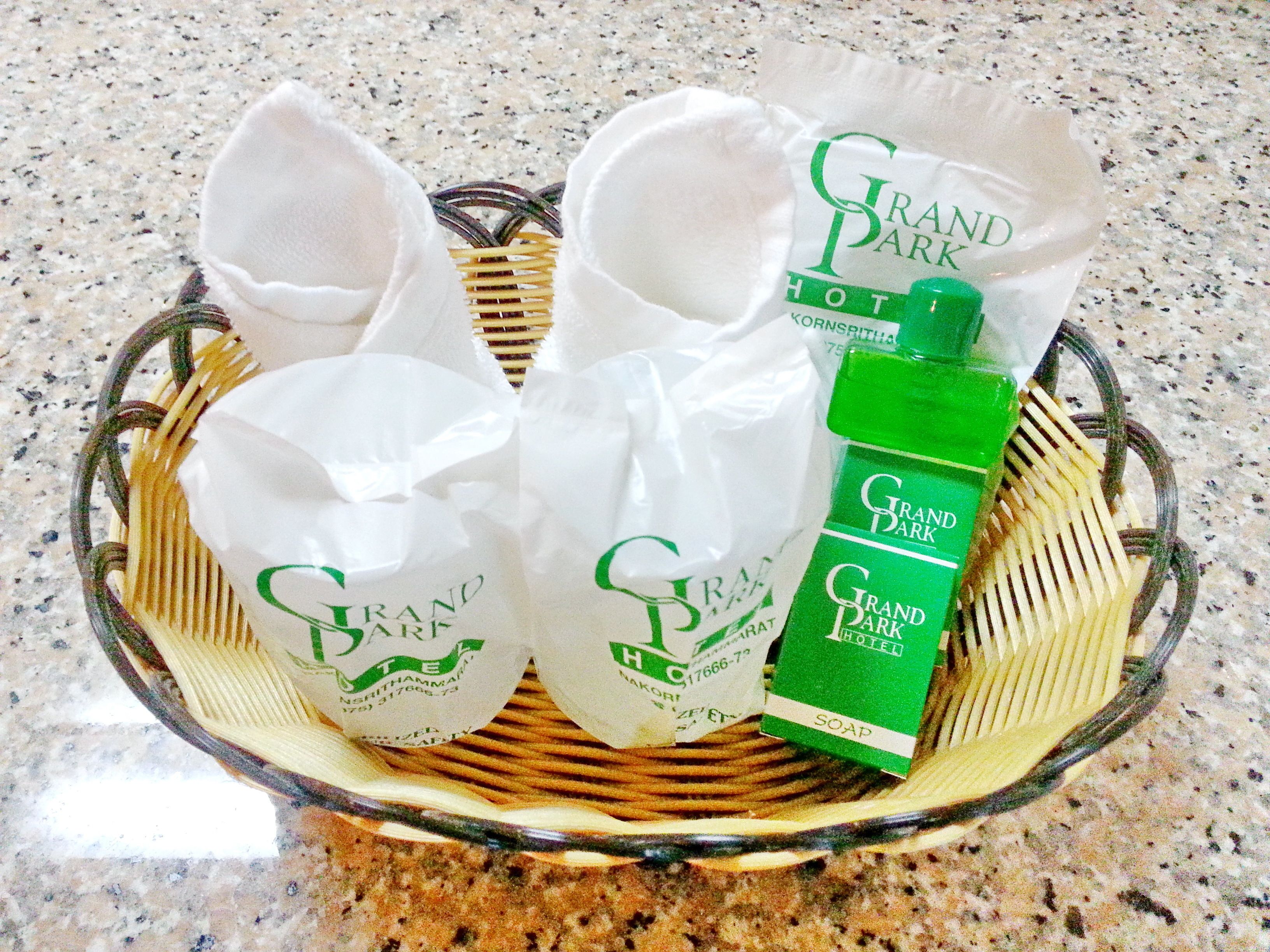 junior suite room | bathroom amenities | combined shower/bathtub, free toiletries, hair dryer, towels