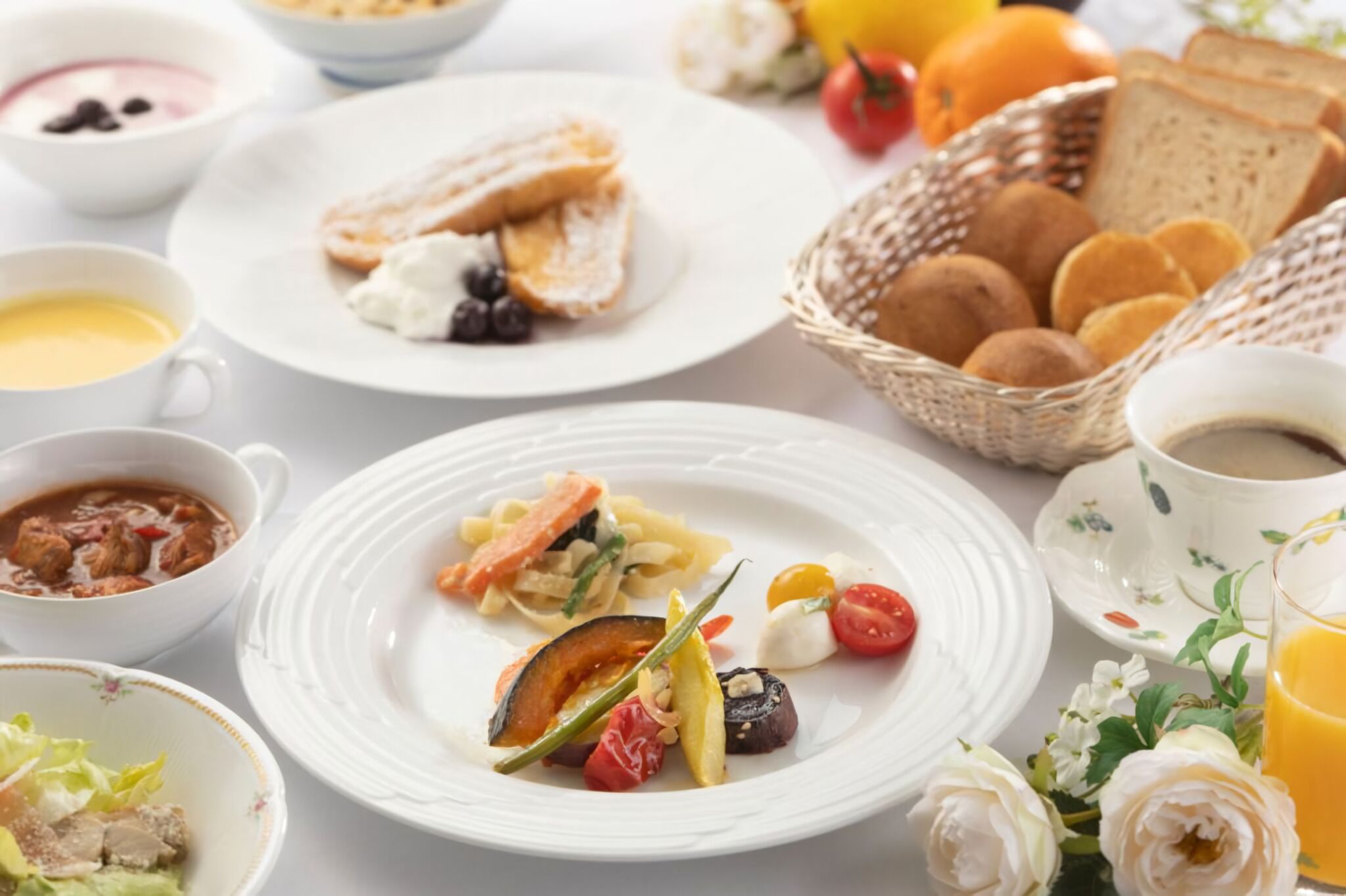 Café da manhã com buffet todos os dias mediante uma taxa