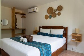 Deluxe Double Room | Minibar, individually decorated, individually furnished, desk - Leeloo Paradise Resort (Khanom)