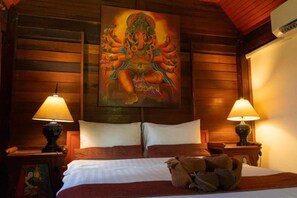 Minibar, individually decorated, individually furnished, desk - Leeloo Paradise Resort (Khanom)