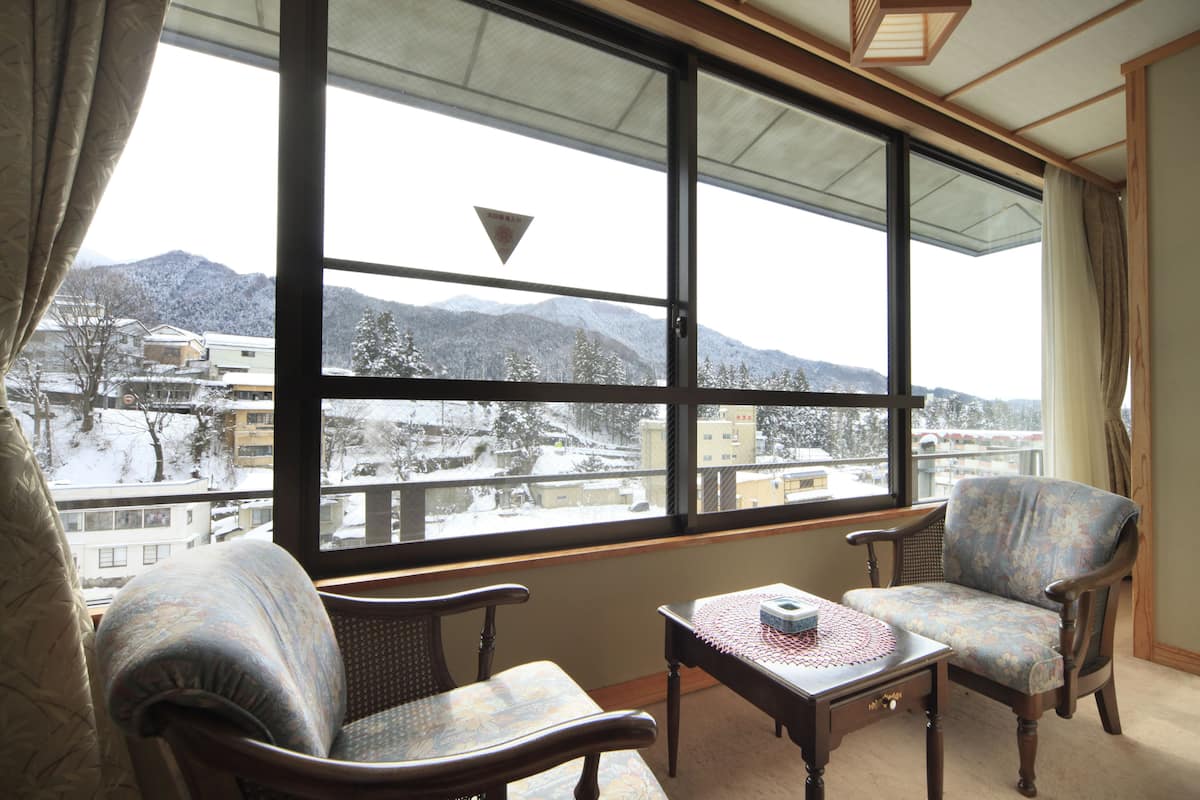 Traditional-Zimmer, Flussblick (Japanese Style) | Wohnbereich