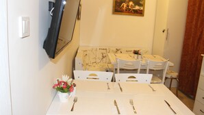 Free daily buffet breakfast - Oldmile Palace Hotel (Istanbul)
