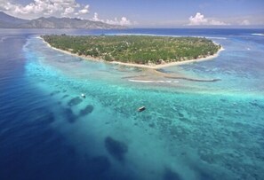 Aerial view - Oceans 5 Dive Resort (Gili Air)
