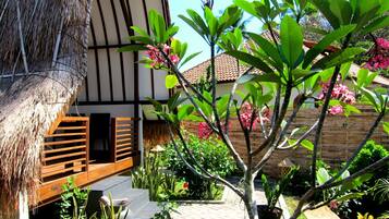 Bungalow (Garden Pool) | Vue sur le jardin