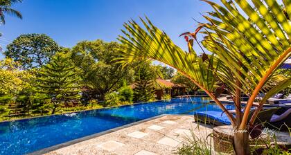 Oceans 5 Dive Resort