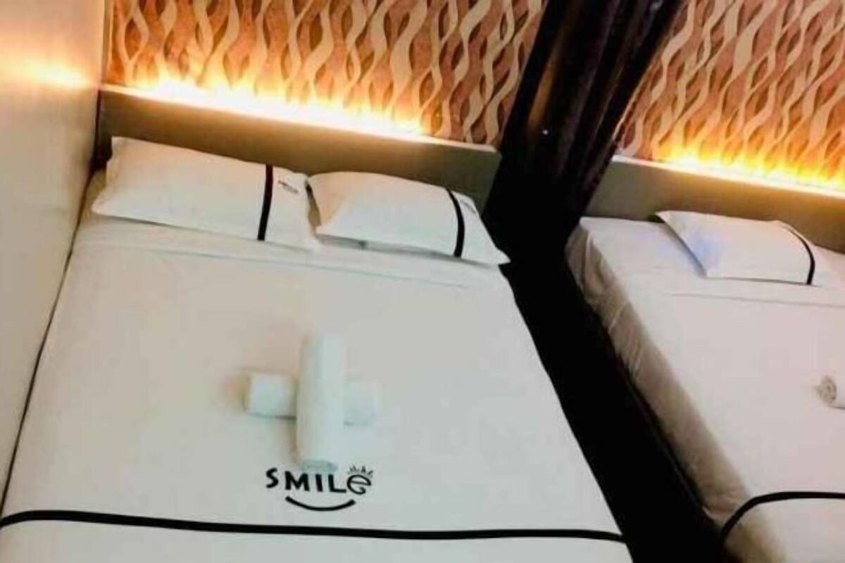 Desk, iron/ironing board, free WiFi