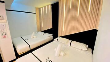 Family | Desk, iron/ironing board, free WiFi