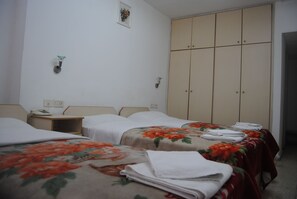 Triple Room | Premium bedding, in-room safe, desk, soundproofing