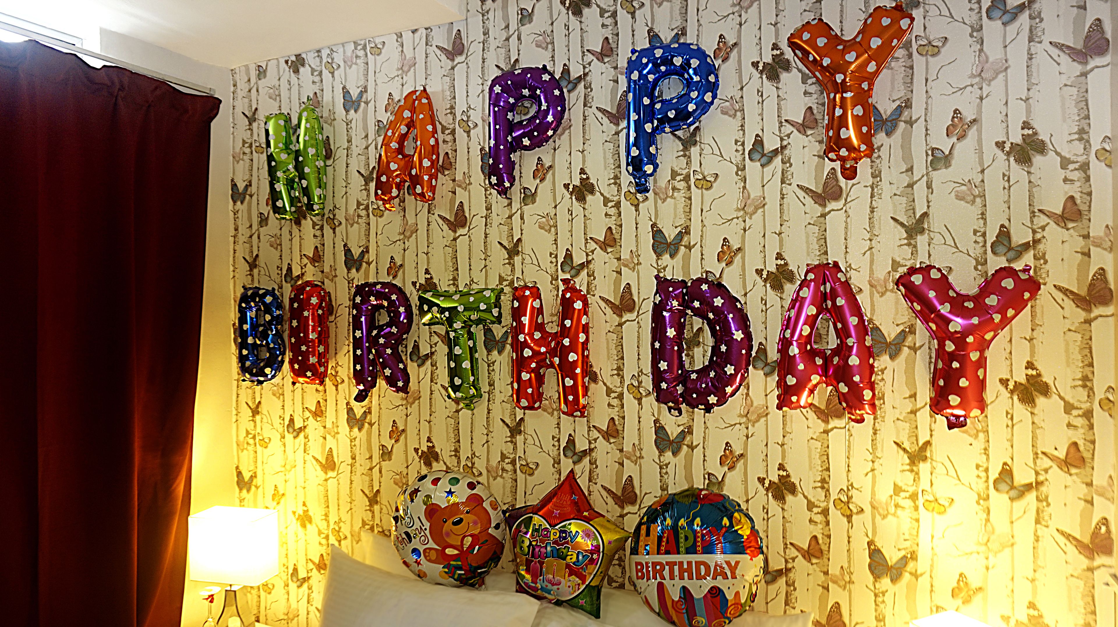 romantic room, 1 queen bed | desk, free wifi