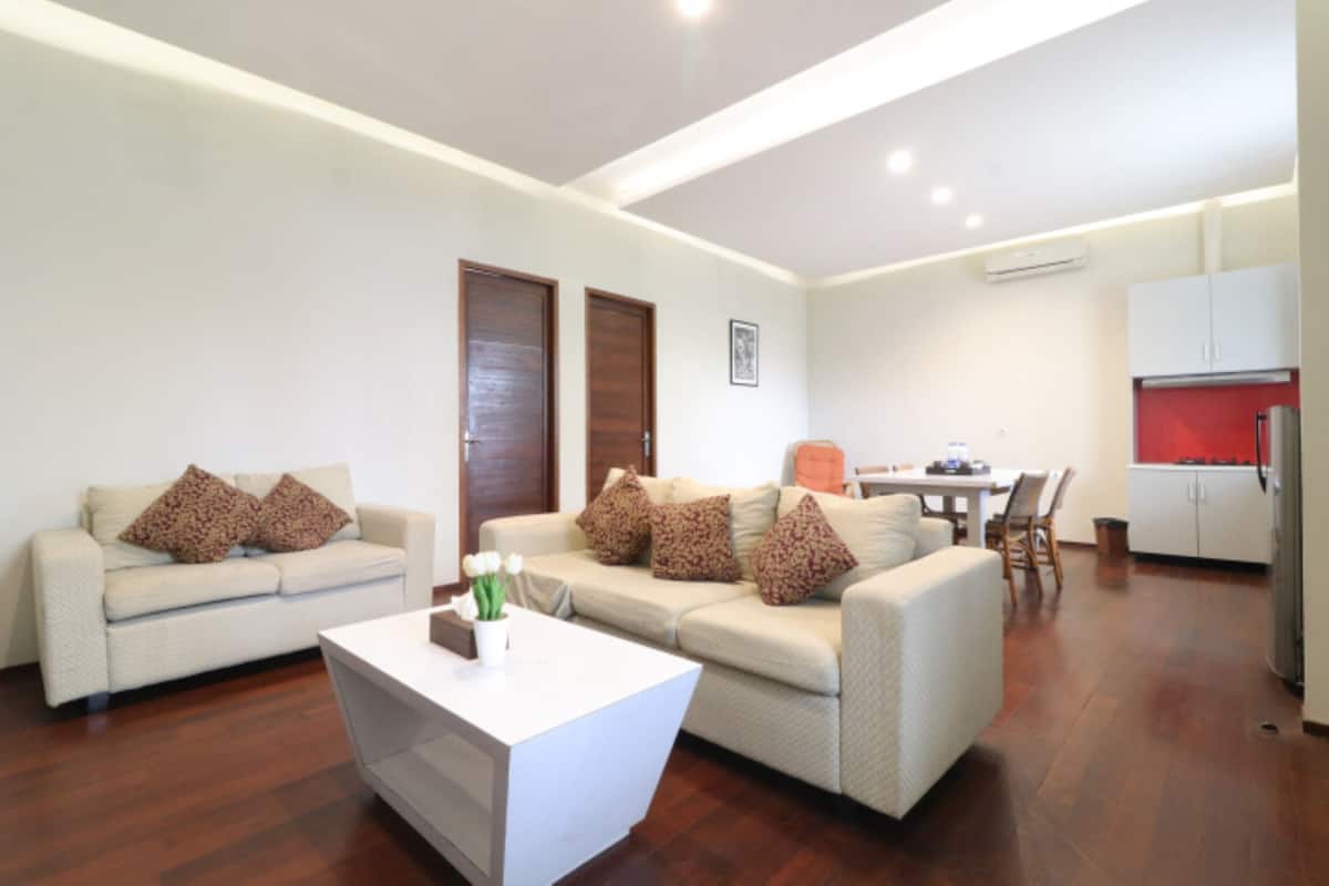 Habitación familiar | 1 habitación, caja de seguridad en la habitación y escritorio
