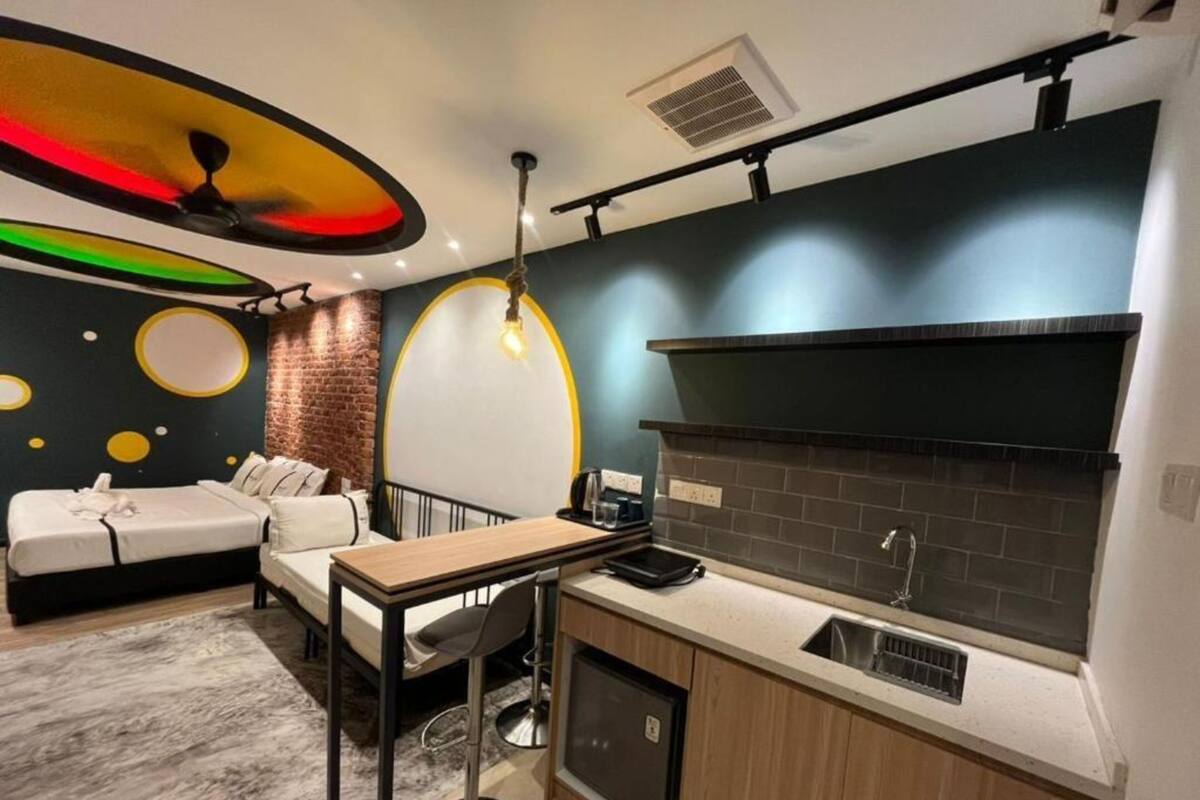 Classic Studio | Blackout curtains, iron/ironing board (on request), free WiFi