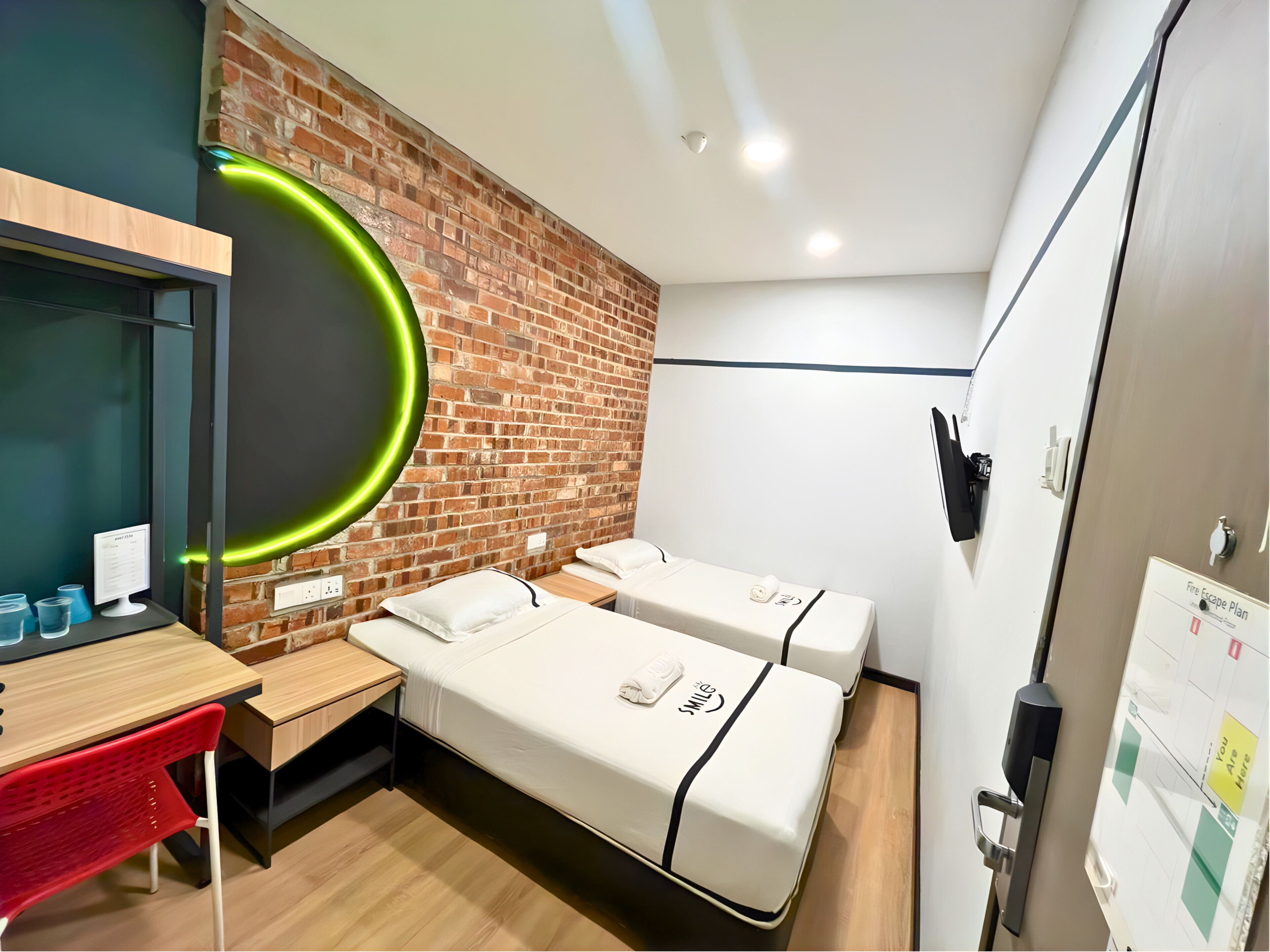 Comfort Twin Room, 2 Twin Beds | Blackout drapes, iron/ironing board, free WiFi, wheelchair access