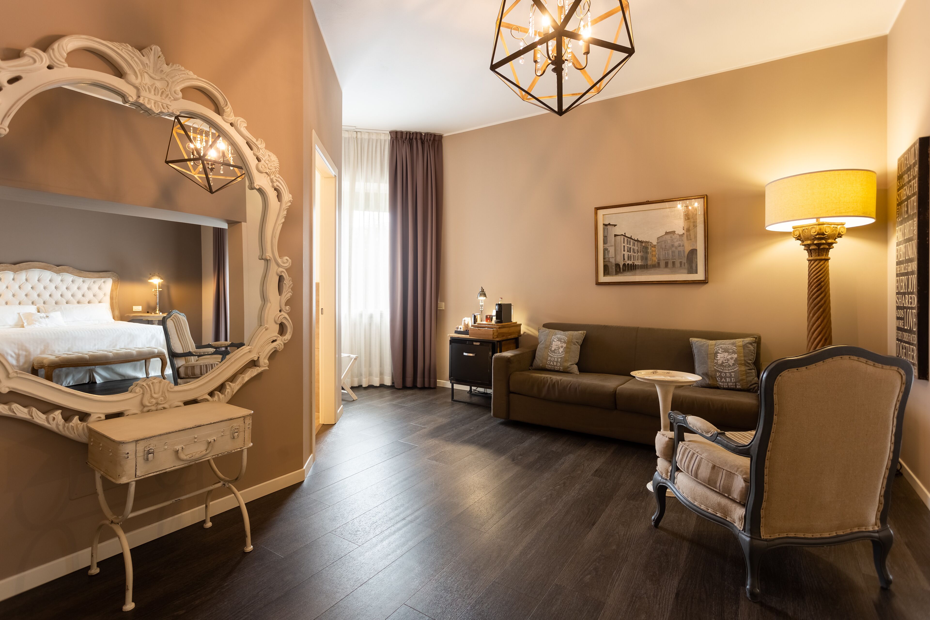executive suite | room amenity
