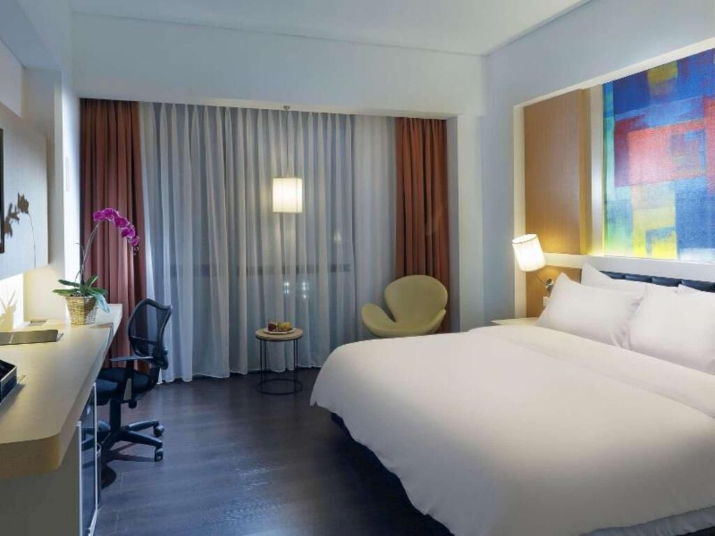 In-room safe, desk, laptop workspace, blackout curtains