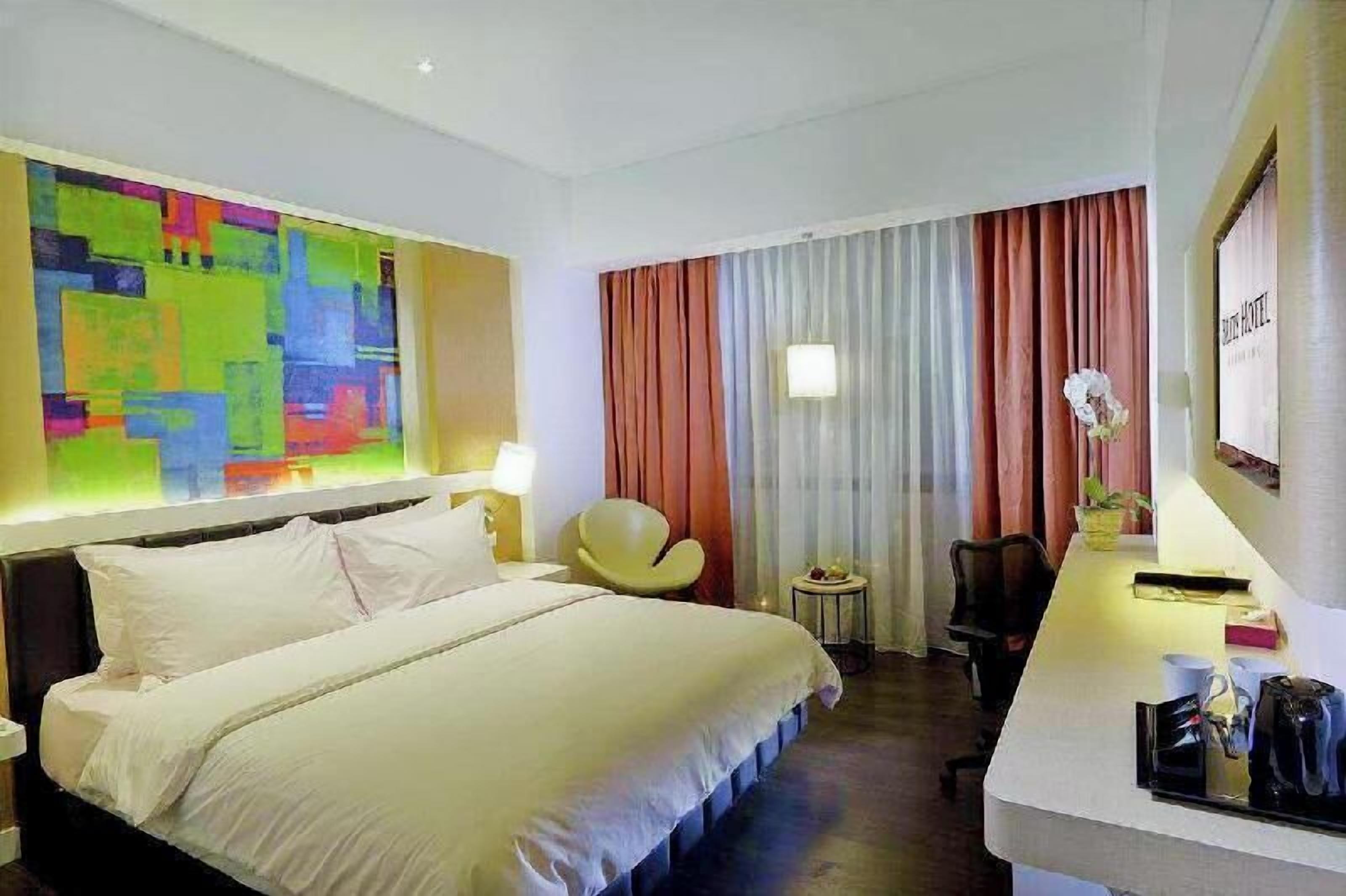 In-room safe, desk, laptop workspace, blackout curtains