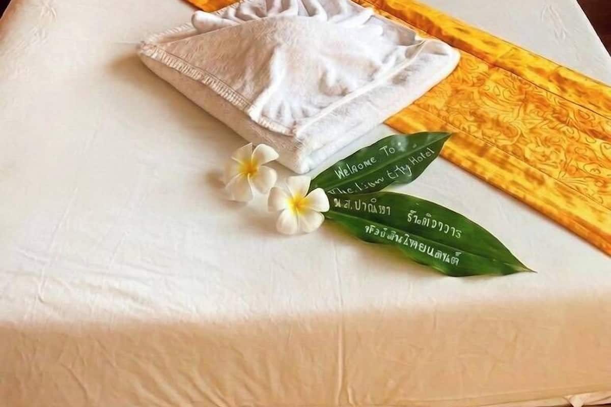 Deluxe Twin Room | Schreibtisch, Verdunkelungsvorhänge, kostenloses WLAN