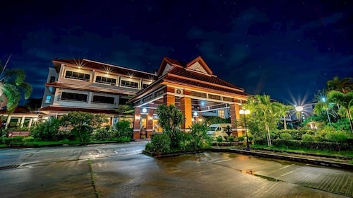 The Ligor City Hotel