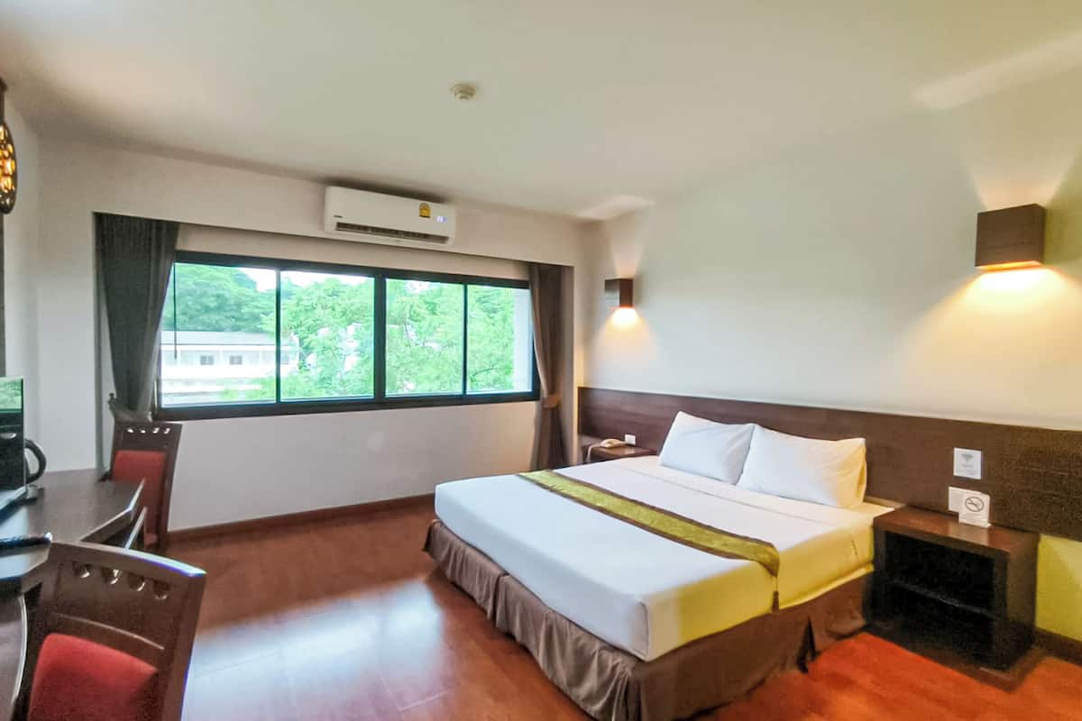 Deluxe Double Room | Bureau, rideaux occultants, Wi-Fi gratuit