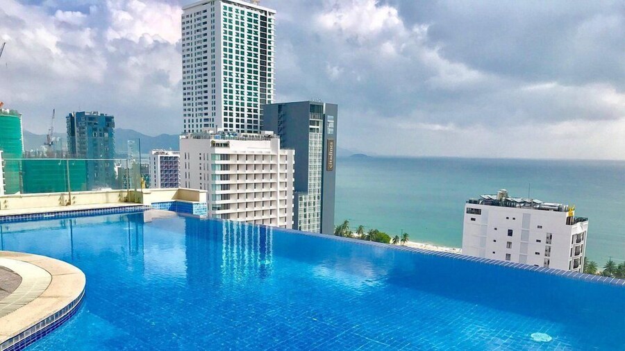 Rosaka Nha Trang Hotel